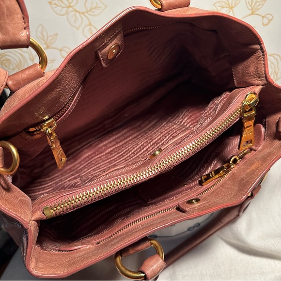 Prada Shiny Vitello Bag - Picture 13 of 16